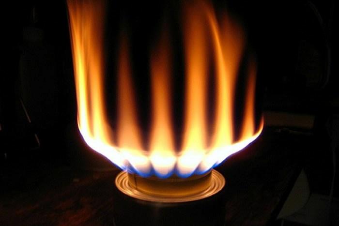 Khắc phục tình trạng bếp gas bị đỏ 
lửa